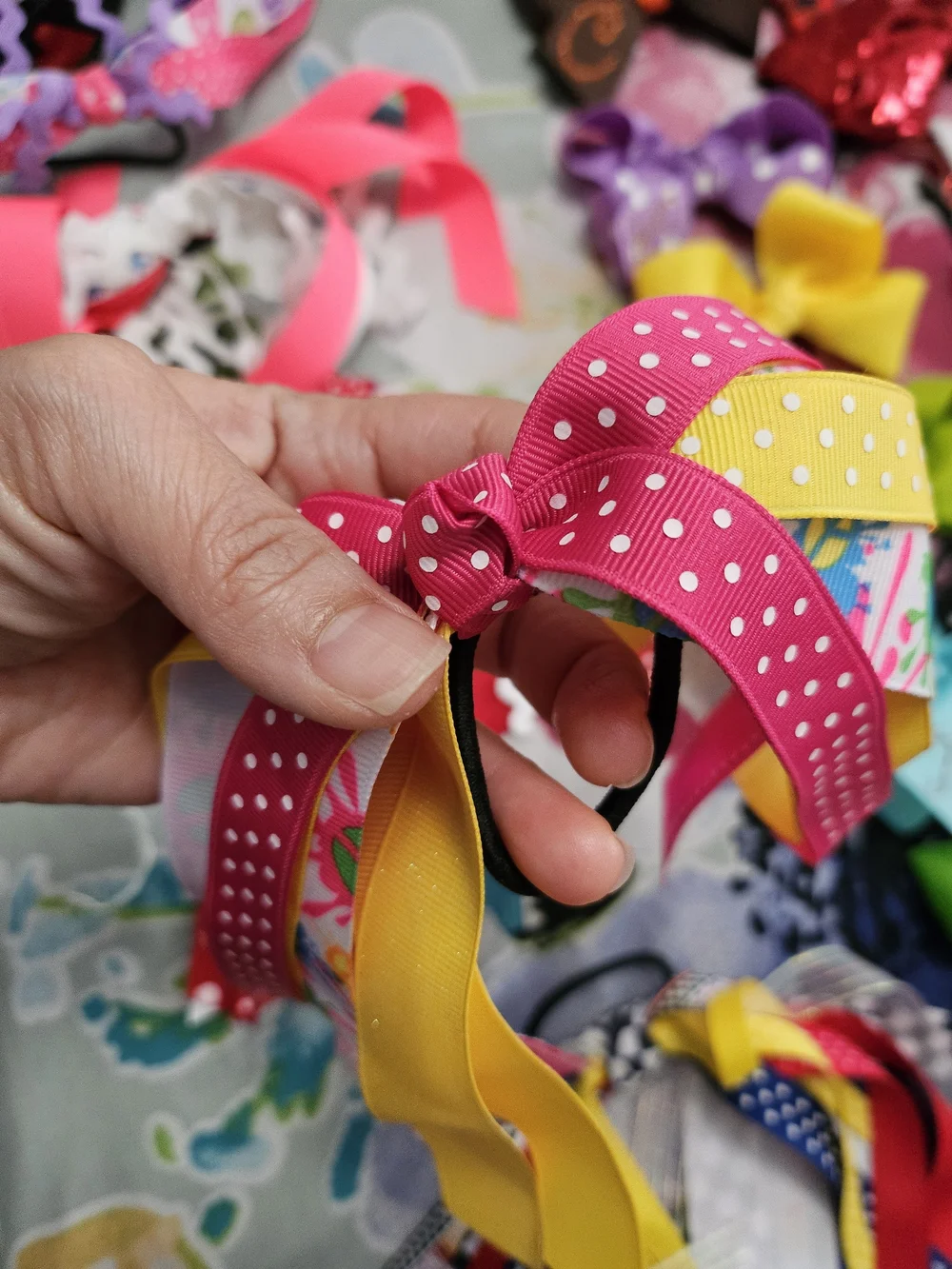 Colorful Girls Ribbon Hair Bows Set — Multicolor Assortment